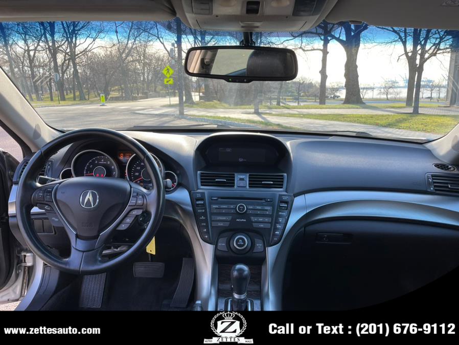 Used Acura TL 4dr Sdn 2WD 2010 | Zettes Auto Mall. Jersey City, New Jersey Used Acura TL 4dr Sdn 2WD 2010 | Zettes Auto Mall. Jersey City, New Jersey
