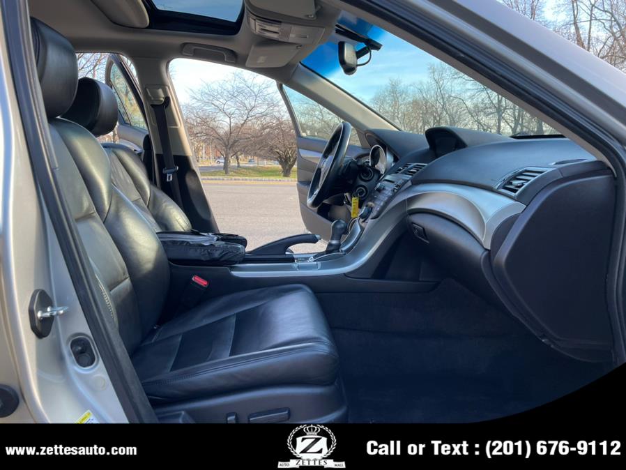 Used Acura TL 4dr Sdn 2WD 2010 | Zettes Auto Mall. Jersey City, New Jersey Used Acura TL 4dr Sdn 2WD 2010 | Zettes Auto Mall. Jersey City, New Jersey