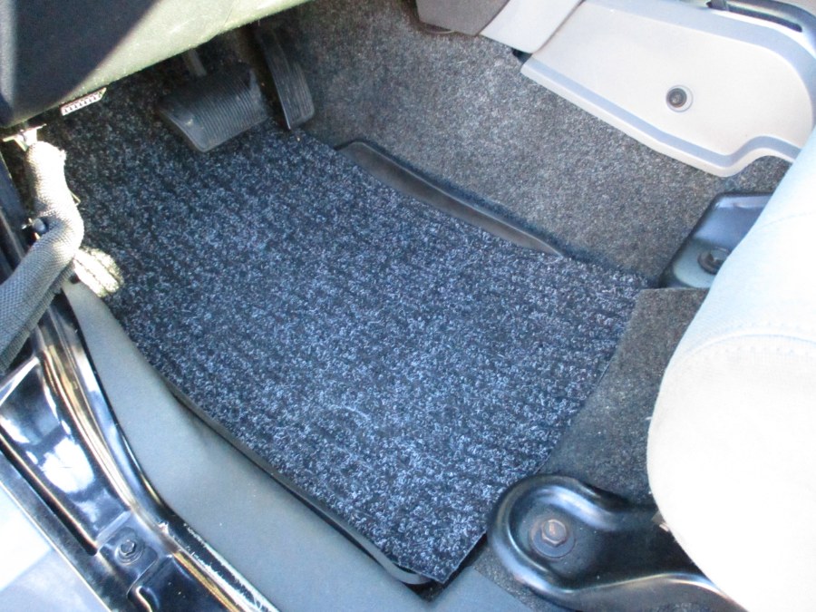 2009 Jeep Wrangler Unlimited 4WD 4dr Sahara, available for sale in Suffield, Connecticut | Suffield Auto LLC. Suffield, Connecticut 2009 Jeep Wrangler Unlimited 4WD 4dr Sahara, available for sale in Suffield, Connecticut | Suffield Auto LLC. Suffield, Connecticut