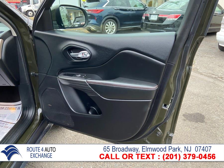 Used Jeep Cherokee Latitude 4x4 2017 | Route 4 Auto Exchange. Elmwood Park, New Jersey Used Jeep Cherokee Latitude 4x4 2017 | Route 4 Auto Exchange. Elmwood Park, New Jersey