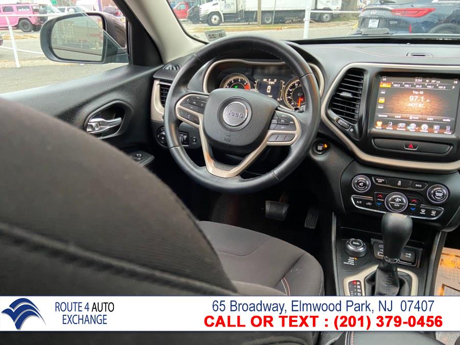Used Jeep Cherokee Latitude 4x4 2017 | Route 4 Auto Exchange. Elmwood Park, New Jersey Used Jeep Cherokee Latitude 4x4 2017 | Route 4 Auto Exchange. Elmwood Park, New Jersey