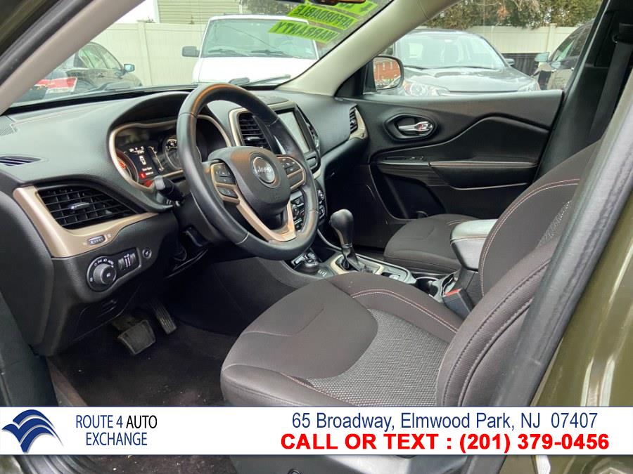 Used Jeep Cherokee Latitude 4x4 2017 | Route 4 Auto Exchange. Elmwood Park, New Jersey Used Jeep Cherokee Latitude 4x4 2017 | Route 4 Auto Exchange. Elmwood Park, New Jersey