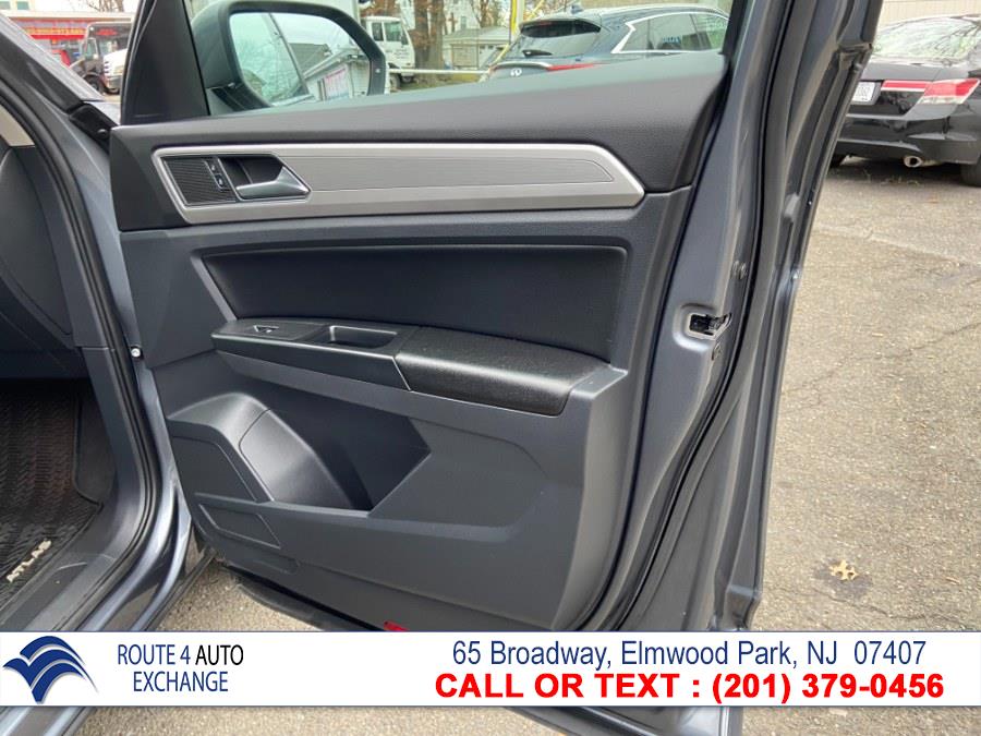 Used Volkswagen Atlas 3.6L V6 SE 4MOTION 2018 | Route 4 Auto Exchange. Elmwood Park, New Jersey Used Volkswagen Atlas 3.6L V6 SE 4MOTION 2018 | Route 4 Auto Exchange. Elmwood Park, New Jersey