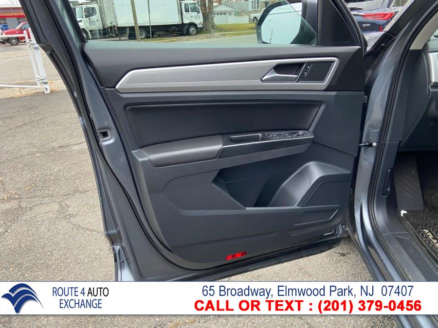 Used Volkswagen Atlas 3.6L V6 SE 4MOTION 2018 | Route 4 Auto Exchange. Elmwood Park, New Jersey Used Volkswagen Atlas 3.6L V6 SE 4MOTION 2018 | Route 4 Auto Exchange. Elmwood Park, New Jersey
