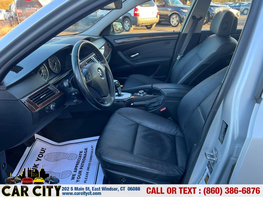 Used BMW 5 Series 4dr Sdn 528i xDrive AWD 2010 | Car City LLC. East Windsor, Connecticut Used BMW 5 Series 4dr Sdn 528i xDrive AWD 2010 | Car City LLC. East Windsor, Connecticut