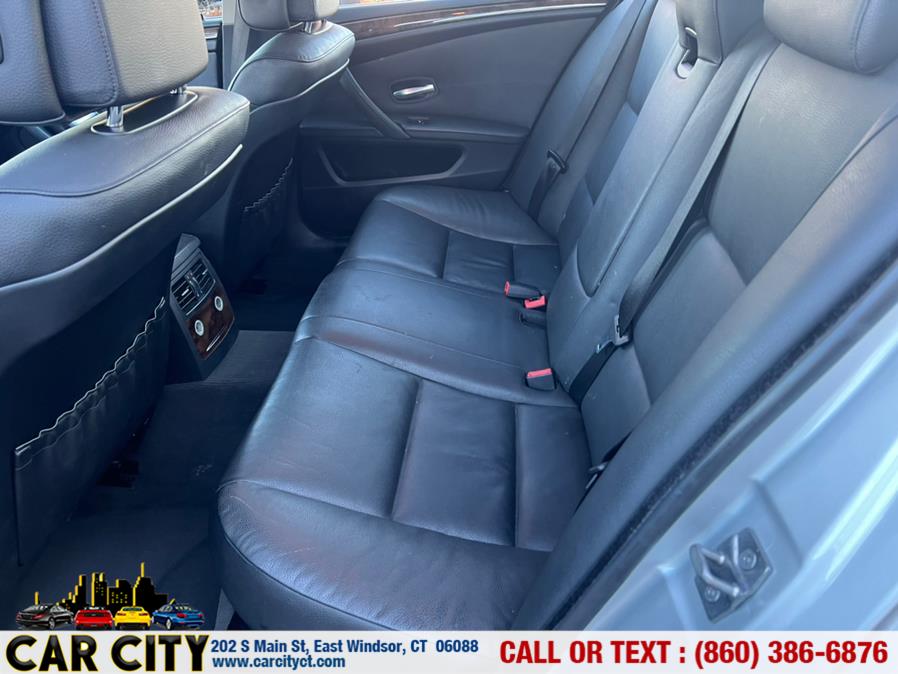 Used BMW 5 Series 4dr Sdn 528i xDrive AWD 2010 | Car City LLC. East Windsor, Connecticut Used BMW 5 Series 4dr Sdn 528i xDrive AWD 2010 | Car City LLC. East Windsor, Connecticut