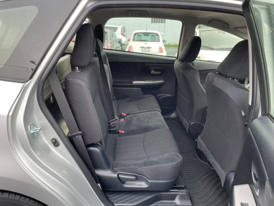 Used Toyota Prius V Three 2015 | Green Light Auto Wholesale. Daly City, California Used Toyota Prius V Three 2015 | Green Light Auto Wholesale. Daly City, California