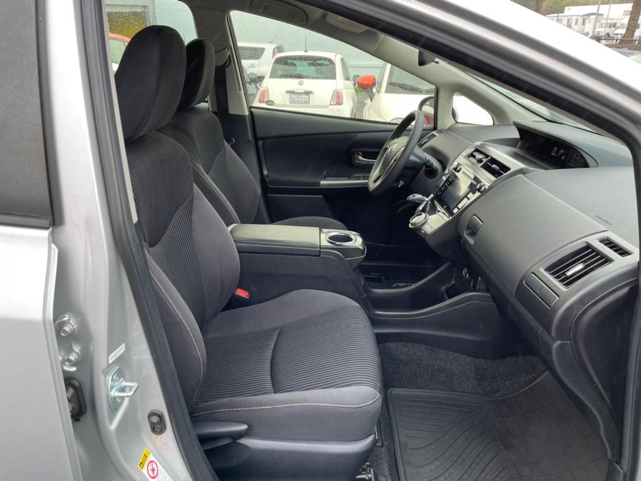 Used Toyota Prius V Three 2015 | Green Light Auto Wholesale. Daly City, California Used Toyota Prius V Three 2015 | Green Light Auto Wholesale. Daly City, California