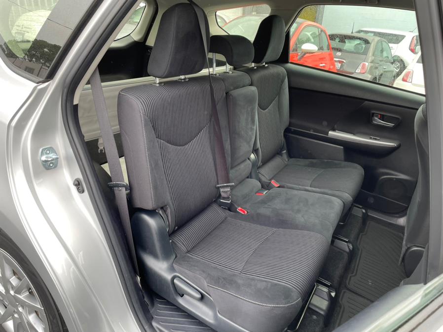 Used Toyota Prius V Three 2015 | Green Light Auto Wholesale. Daly City, California Used Toyota Prius V Three 2015 | Green Light Auto Wholesale. Daly City, California