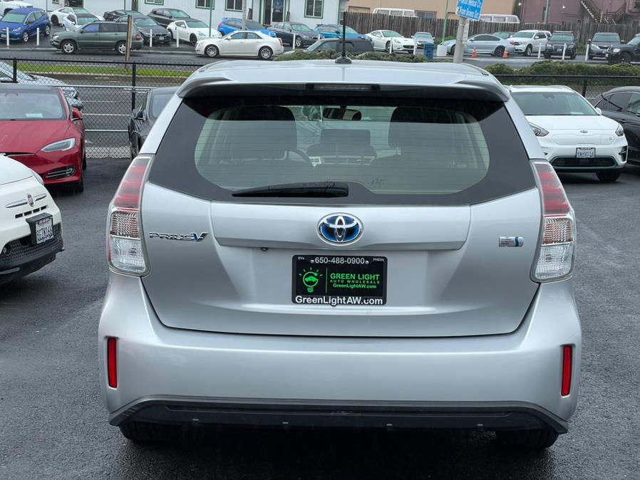 Used Toyota Prius V Three 2015 | Green Light Auto Wholesale. Daly City, California Used Toyota Prius V Three 2015 | Green Light Auto Wholesale. Daly City, California