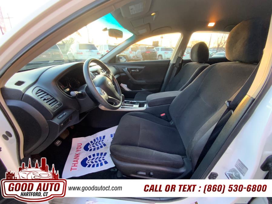 Used Nissan Altima 4dr Sdn I4 2.5 S 2013 | Good Auto LLC. Hartford, Connecticut Used Nissan Altima 4dr Sdn I4 2.5 S 2013 | Good Auto LLC. Hartford, Connecticut