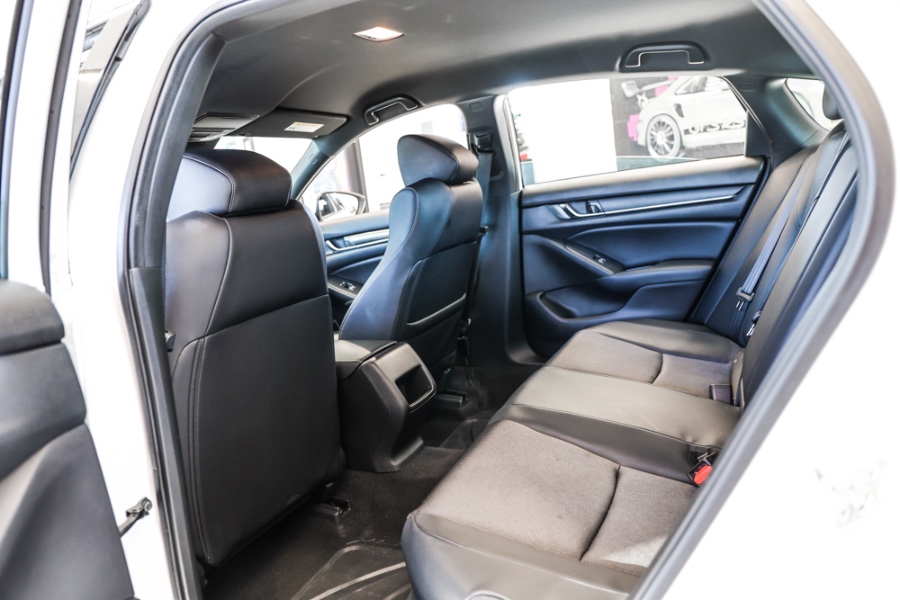 Used Honda Accord Sedan Sport 1.5T CVT 2018 | 26 Motors Long Island. ELMONT, New York Used Honda Accord Sedan Sport 1.5T CVT 2018 | 26 Motors Long Island. ELMONT, New York