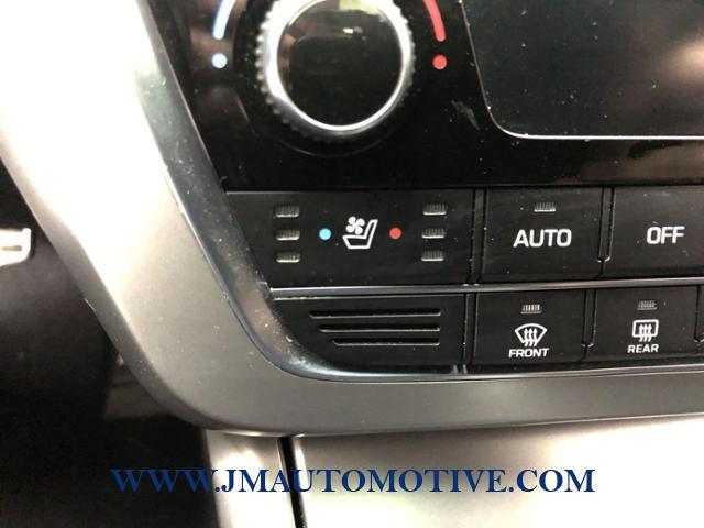 2015 Hyundai Sonata 4dr Sdn 2.0T Limited w/Gray Accents, available for sale in Naugatuck, Connecticut | J&M Automotive Sls&Svc LLC. Naugatuck, Connecticut 2015 Hyundai Sonata 4dr Sdn 2.0T Limited w/Gray Accents, available for sale in Naugatuck, Connecticut | J&M Automotive Sls&Svc LLC. Naugatuck, Connecticut