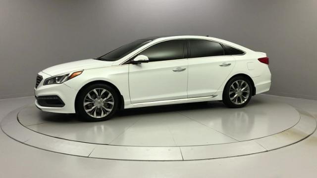 2015 Hyundai Sonata 4dr Sdn 2.0T Limited w/Gray Accents, available for sale in Naugatuck, Connecticut | J&M Automotive Sls&Svc LLC. Naugatuck, Connecticut 2015 Hyundai Sonata 4dr Sdn 2.0T Limited w/Gray Accents, available for sale in Naugatuck, Connecticut | J&M Automotive Sls&Svc LLC. Naugatuck, Connecticut