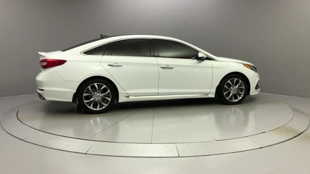 2015 Hyundai Sonata 4dr Sdn 2.0T Limited w/Gray Accents, available for sale in Naugatuck, Connecticut | J&M Automotive Sls&Svc LLC. Naugatuck, Connecticut 2015 Hyundai Sonata 4dr Sdn 2.0T Limited w/Gray Accents, available for sale in Naugatuck, Connecticut | J&M Automotive Sls&Svc LLC. Naugatuck, Connecticut