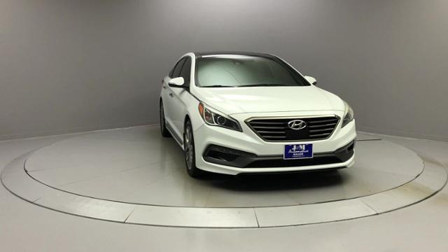 2015 Hyundai Sonata 4dr Sdn 2.0T Limited w/Gray Accents, available for sale in Naugatuck, Connecticut | J&M Automotive Sls&Svc LLC. Naugatuck, Connecticut 2015 Hyundai Sonata 4dr Sdn 2.0T Limited w/Gray Accents, available for sale in Naugatuck, Connecticut | J&M Automotive Sls&Svc LLC. Naugatuck, Connecticut