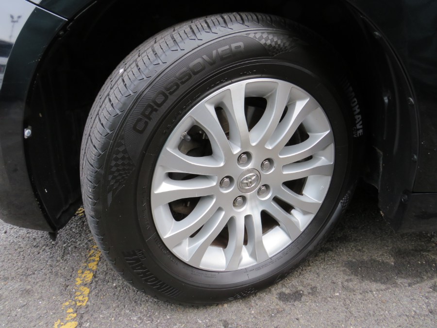 2015 Toyota Sienna XLE Premium 8 PASSENGER, available for sale in Middle Village, New York | Road Masters II INC. Middle Village, New York 2015 Toyota Sienna XLE Premium 8 PASSENGER, available for sale in Middle Village, New York | Road Masters II INC. Middle Village, New York