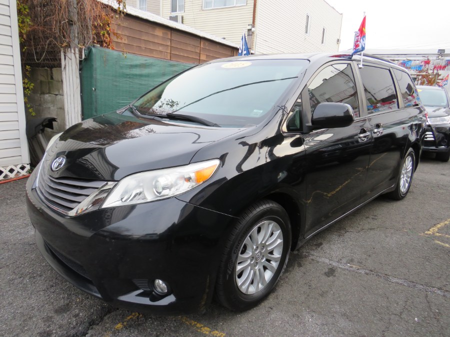 2015 Toyota Sienna XLE Premium 8 PASSENGER, available for sale in Middle Village, New York | Road Masters II INC. Middle Village, New York 2015 Toyota Sienna XLE Premium 8 PASSENGER, available for sale in Middle Village, New York | Road Masters II INC. Middle Village, New York