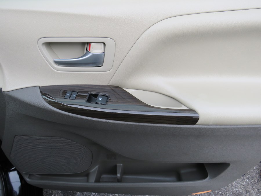 2015 Toyota Sienna XLE Premium 8 PASSENGER, available for sale in Middle Village, New York | Road Masters II INC. Middle Village, New York 2015 Toyota Sienna XLE Premium 8 PASSENGER, available for sale in Middle Village, New York | Road Masters II INC. Middle Village, New York