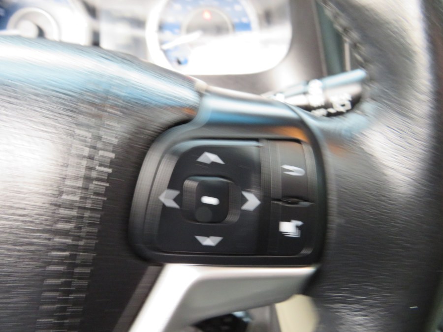 2015 Toyota Sienna XLE Premium 8 PASSENGER, available for sale in Middle Village, New York | Road Masters II INC. Middle Village, New York 2015 Toyota Sienna XLE Premium 8 PASSENGER, available for sale in Middle Village, New York | Road Masters II INC. Middle Village, New York