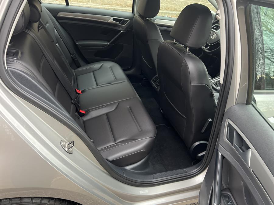 Used Volkswagen Golf 4dr HB Auto TSI Se 2015 | TJ Motors. New London, Connecticut Used Volkswagen Golf 4dr HB Auto TSI Se 2015 | TJ Motors. New London, Connecticut