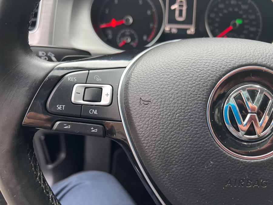 Used Volkswagen Golf 4dr HB Auto TSI Se 2015 | TJ Motors. New London, Connecticut Used Volkswagen Golf 4dr HB Auto TSI Se 2015 | TJ Motors. New London, Connecticut