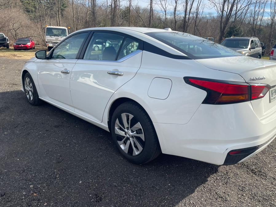 2020 Nissan Altima 2.5 S Sedan, available for sale in Hampton, Connecticut | VIP on 6 LLC. Hampton, Connecticut 2020 Nissan Altima 2.5 S Sedan, available for sale in Hampton, Connecticut | VIP on 6 LLC. Hampton, Connecticut