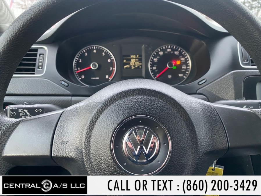 2014 Volkswagen Jetta Sedan 4dr Auto SE PZEV, available for sale in East Windsor, Connecticut | Central A/S LLC. East Windsor, Connecticut 2014 Volkswagen Jetta Sedan 4dr Auto SE PZEV, available for sale in East Windsor, Connecticut | Central A/S LLC. East Windsor, Connecticut
