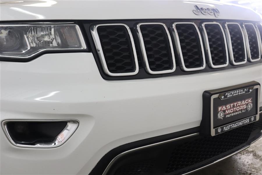 Used Jeep Grand Cherokee LIMITED 2018 | Fast Track Motors. Paterson, New Jersey Used Jeep Grand Cherokee LIMITED 2018 | Fast Track Motors. Paterson, New Jersey