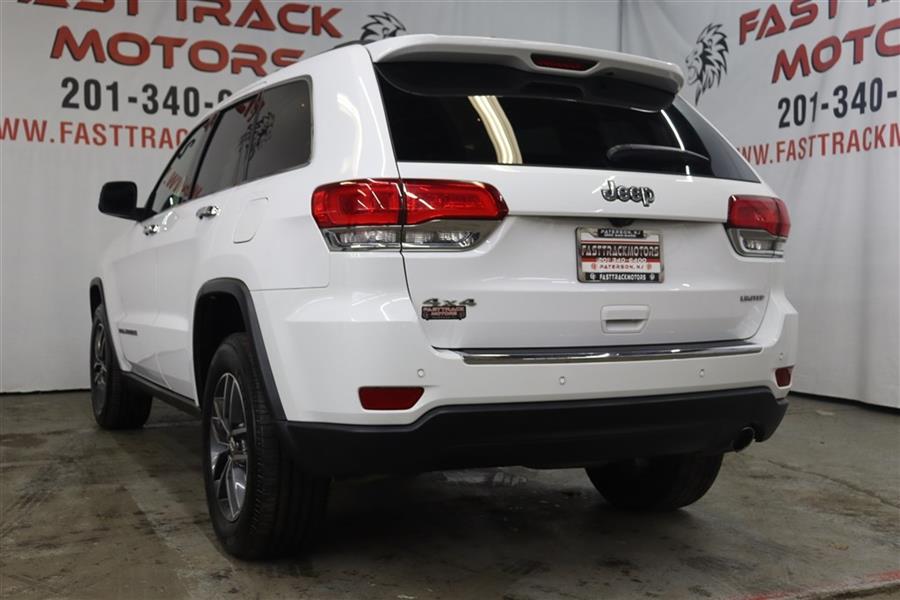 Used Jeep Grand Cherokee LIMITED 2018 | Fast Track Motors. Paterson, New Jersey Used Jeep Grand Cherokee LIMITED 2018 | Fast Track Motors. Paterson, New Jersey