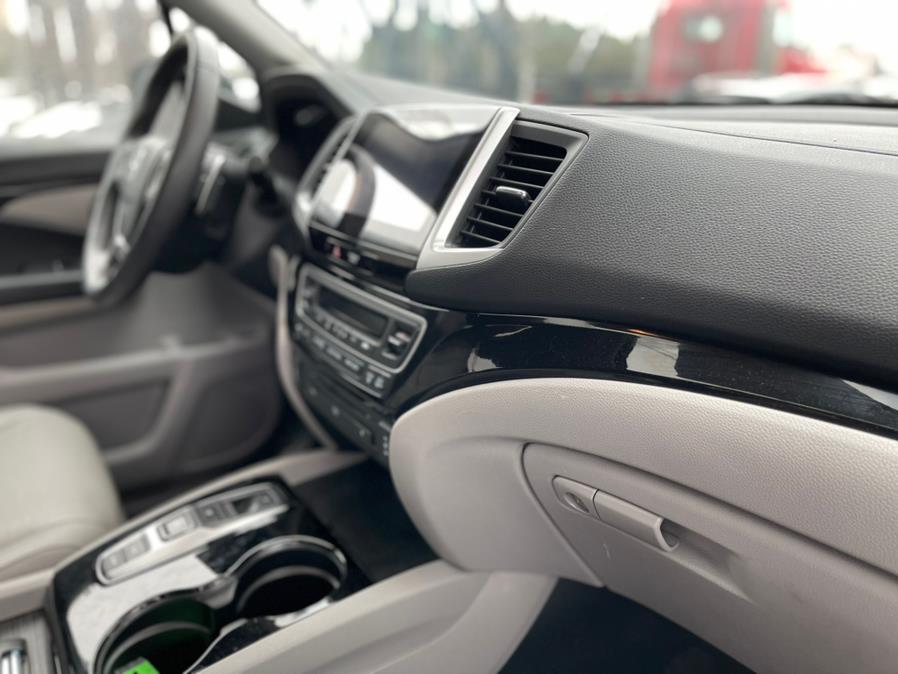 Used Honda Pilot Touring AWD 2017 | NYC Automart Inc. Brooklyn, New York Used Honda Pilot Touring AWD 2017 | NYC Automart Inc. Brooklyn, New York
