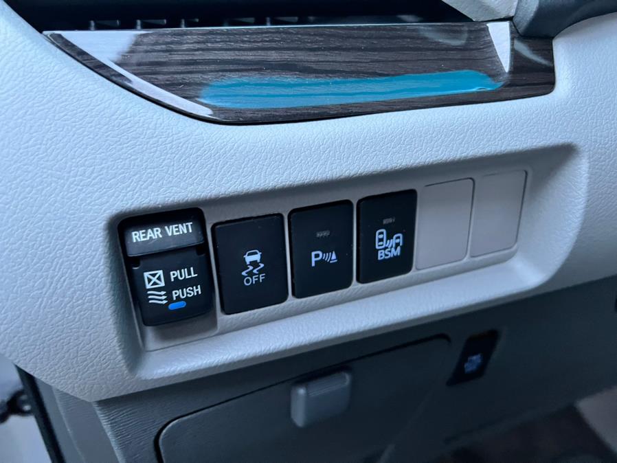 Used Toyota Sienna XLE Premium FWD 8-Passenger (Natl) 2017 | Prestige Pre-Owned Motors Inc. New Windsor, New York Used Toyota Sienna XLE Premium FWD 8-Passenger (Natl) 2017 | Prestige Pre-Owned Motors Inc. New Windsor, New York