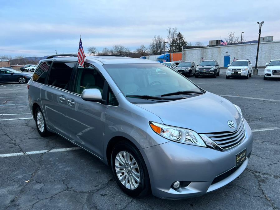 Used Toyota Sienna XLE Premium FWD 8-Passenger (Natl) 2017 | Prestige Pre-Owned Motors Inc. New Windsor, New York Used Toyota Sienna XLE Premium FWD 8-Passenger (Natl) 2017 | Prestige Pre-Owned Motors Inc. New Windsor, New York