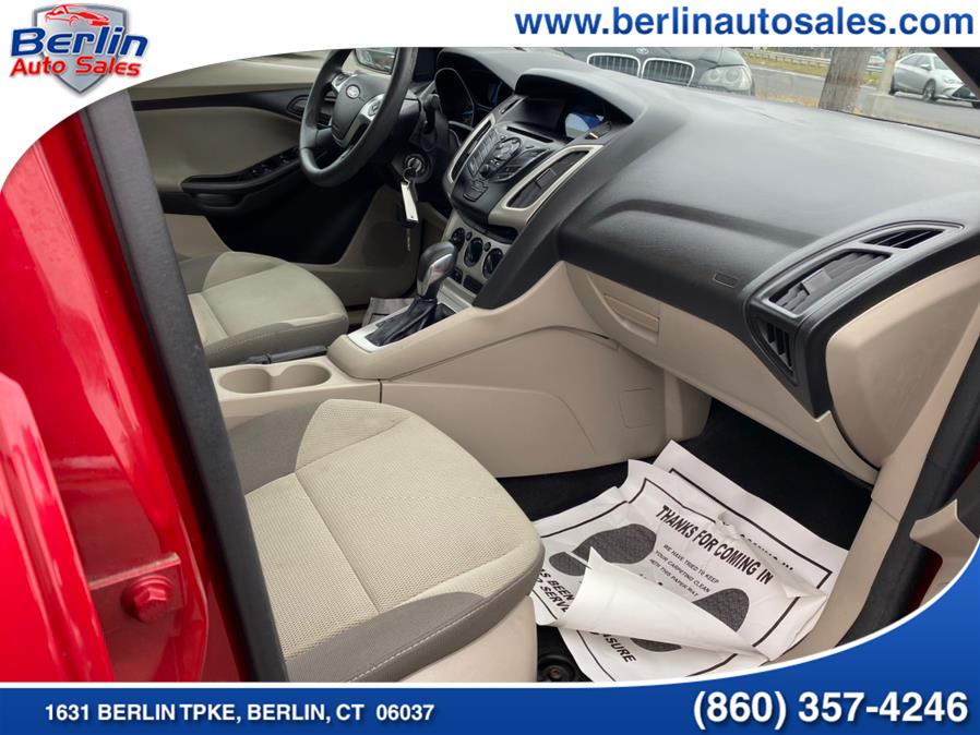 2012 Ford Focus 4dr Sdn SE, available for sale in Berlin, Connecticut | Berlin Auto Sales LLC. Berlin, Connecticut 2012 Ford Focus 4dr Sdn SE, available for sale in Berlin, Connecticut | Berlin Auto Sales LLC. Berlin, Connecticut