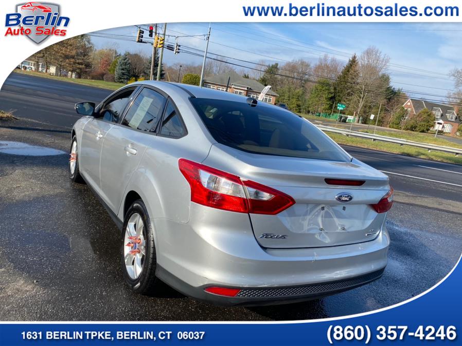 Used Ford Focus 4dr Sdn SE 2013 | Berlin Auto Sales LLC. Berlin, Connecticut