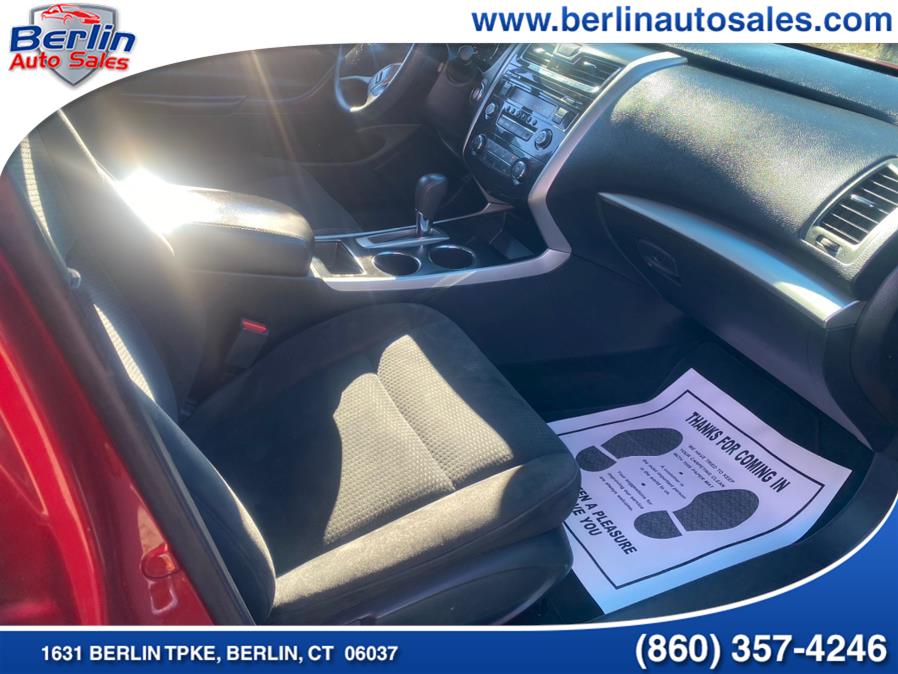 2015 Nissan Altima 4dr Sdn I4 2.5 S, available for sale in Berlin, Connecticut | Berlin Auto Sales LLC. Berlin, Connecticut 2015 Nissan Altima 4dr Sdn I4 2.5 S, available for sale in Berlin, Connecticut | Berlin Auto Sales LLC. Berlin, Connecticut