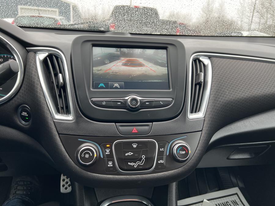 Used Chevrolet Malibu 4dr Sdn LT w/1LT 2017 | Pray's Auto Sales . Bangor , Maine Used Chevrolet Malibu 4dr Sdn LT w/1LT 2017 | Pray's Auto Sales . Bangor , Maine