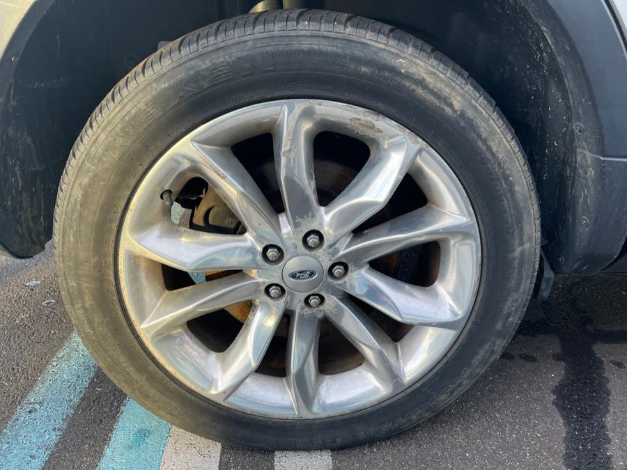 2014 Ford Explorer XLT. LOW MILES!, available for sale in Elmont, New York | Sunrise of Elmont. Elmont, New York 2014 Ford Explorer XLT. LOW MILES!, available for sale in Elmont, New York | Sunrise of Elmont. Elmont, New York