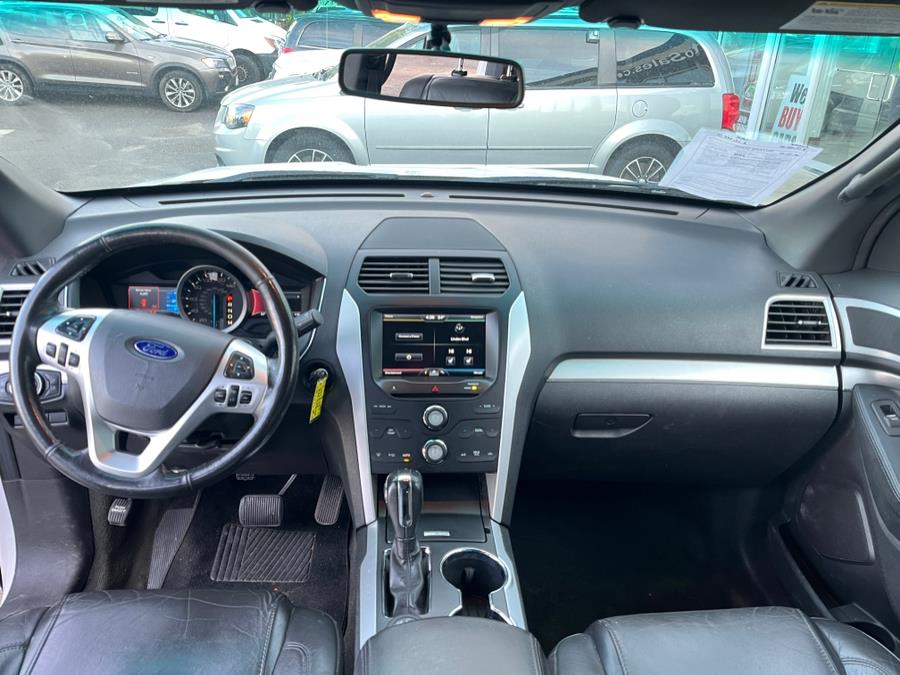 2014 Ford Explorer XLT. LOW MILES!, available for sale in Elmont, New York | Sunrise of Elmont. Elmont, New York 2014 Ford Explorer XLT. LOW MILES!, available for sale in Elmont, New York | Sunrise of Elmont. Elmont, New York