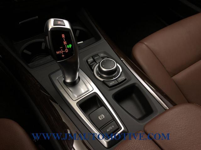 2013 BMW X5 AWD 4dr xDrive35i Premium, available for sale in Naugatuck, Connecticut | J&M Automotive Sls&Svc LLC. Naugatuck, Connecticut 2013 BMW X5 AWD 4dr xDrive35i Premium, available for sale in Naugatuck, Connecticut | J&M Automotive Sls&Svc LLC. Naugatuck, Connecticut
