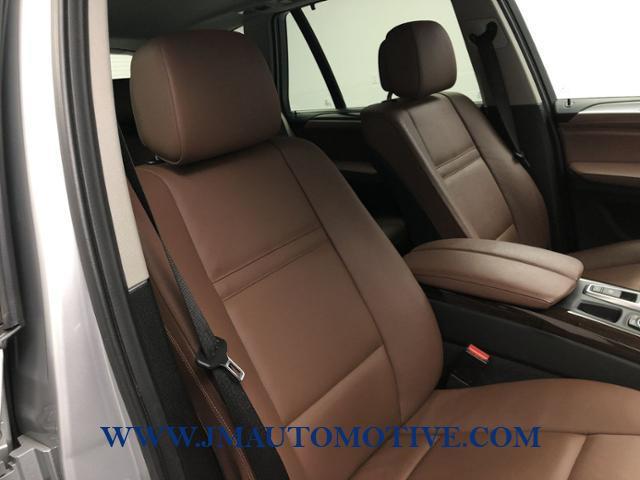 2013 BMW X5 AWD 4dr xDrive35i Premium, available for sale in Naugatuck, Connecticut | J&M Automotive Sls&Svc LLC. Naugatuck, Connecticut 2013 BMW X5 AWD 4dr xDrive35i Premium, available for sale in Naugatuck, Connecticut | J&M Automotive Sls&Svc LLC. Naugatuck, Connecticut