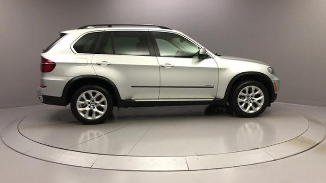 2013 BMW X5 AWD 4dr xDrive35i Premium, available for sale in Naugatuck, Connecticut | J&M Automotive Sls&Svc LLC. Naugatuck, Connecticut 2013 BMW X5 AWD 4dr xDrive35i Premium, available for sale in Naugatuck, Connecticut | J&M Automotive Sls&Svc LLC. Naugatuck, Connecticut