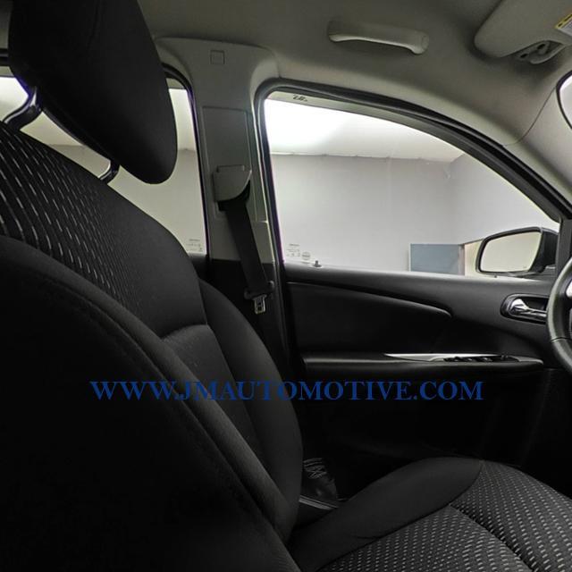 2017 Dodge Journey Crossroad AWD, available for sale in Naugatuck, Connecticut | J&M Automotive Sls&Svc LLC. Naugatuck, Connecticut 2017 Dodge Journey Crossroad AWD, available for sale in Naugatuck, Connecticut | J&M Automotive Sls&Svc LLC. Naugatuck, Connecticut