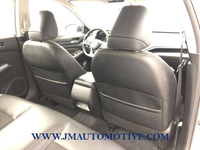 Used Nissan Altima 2.5 SR AWD Sedan 2019 | J&M Automotive Sls&Svc LLC. Naugatuck, Connecticut Used Nissan Altima 2.5 SR AWD Sedan 2019 | J&M Automotive Sls&Svc LLC. Naugatuck, Connecticut