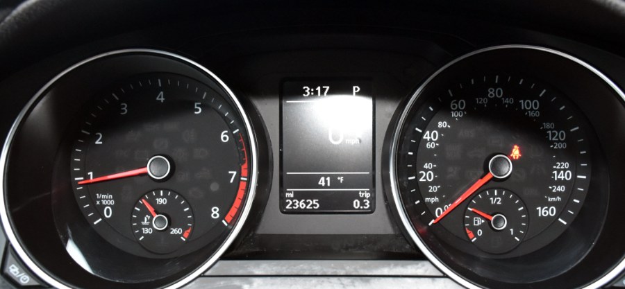 Used Volkswagen Jetta 1.4T SE Auto 2018 | Highline Car Connection. Waterbury, Connecticut Used Volkswagen Jetta 1.4T SE Auto 2018 | Highline Car Connection. Waterbury, Connecticut