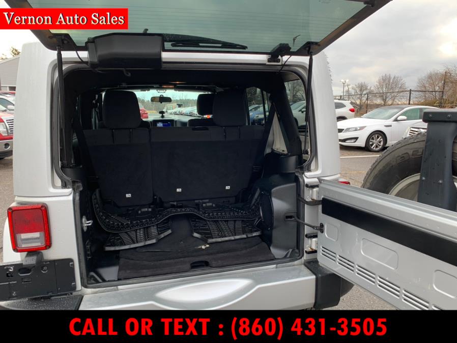 Used Jeep Wrangler Unlimited 4WD 4dr Sahara 2012 | Vernon Auto Sale & Service. Manchester, Connecticut Used Jeep Wrangler Unlimited 4WD 4dr Sahara 2012 | Vernon Auto Sale & Service. Manchester, Connecticut