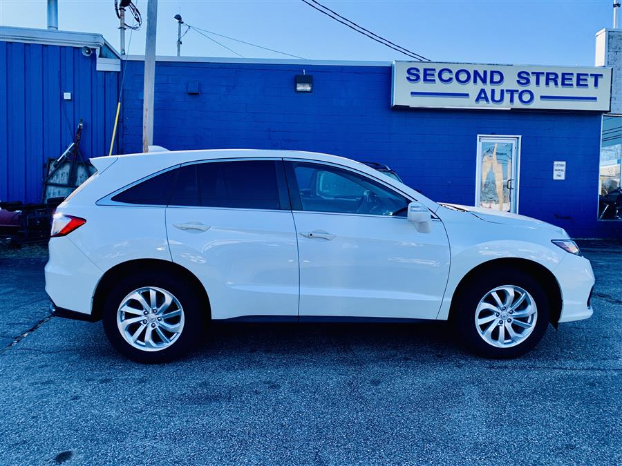 Used Acura RDX AWD w/Technology Pkg 2017 | Second Street Auto Sales Inc. Manchester, New Hampshire