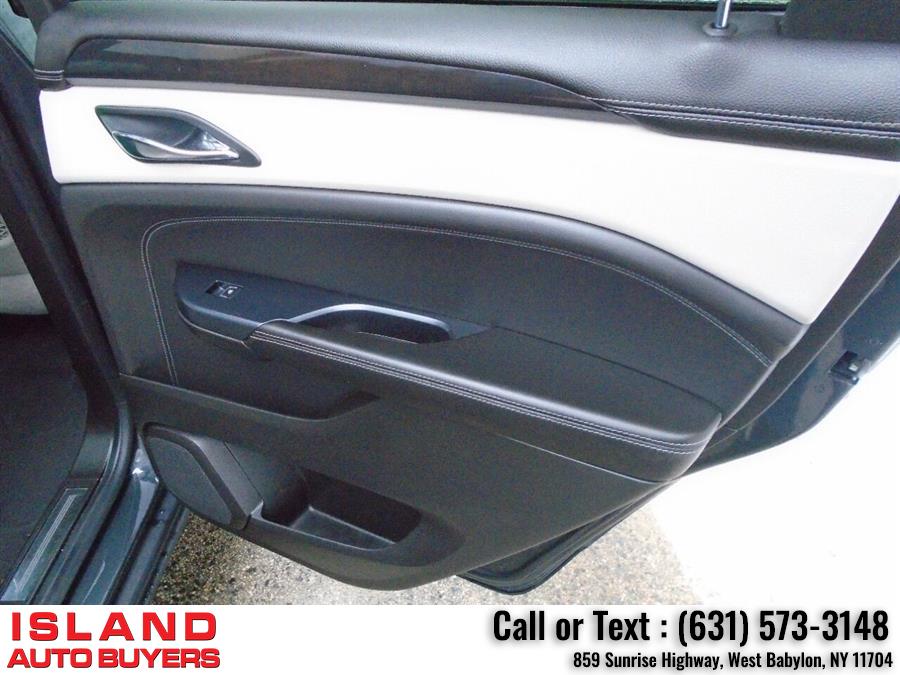 Used Cadillac Srx Premium Collection AWD 4dr SUV 2015 | Island Auto Buyers. West Babylon, New York Used Cadillac Srx Premium Collection AWD 4dr SUV 2015 | Island Auto Buyers. West Babylon, New York
