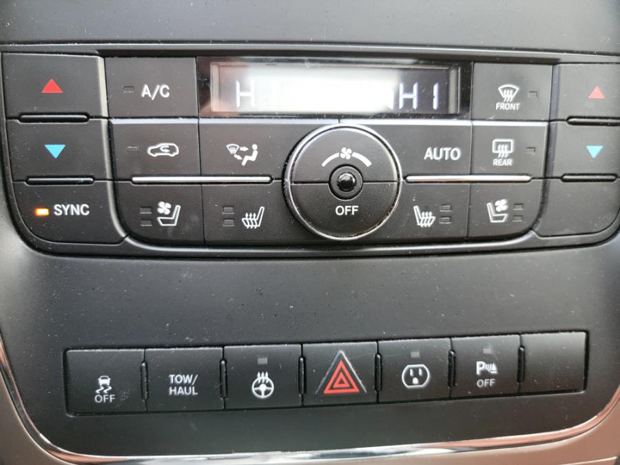2013 Jeep Grand Cherokee 4WD 4dr Overland, available for sale in Philadelphia, Pennsylvania | Eugen's Auto Sales & Repairs. Philadelphia, Pennsylvania 2013 Jeep Grand Cherokee 4WD 4dr Overland, available for sale in Philadelphia, Pennsylvania | Eugen's Auto Sales & Repairs. Philadelphia, Pennsylvania