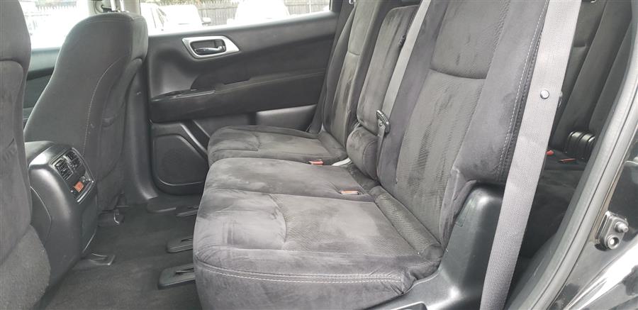 2016 Nissan Pathfinder 4WD 4dr SV, available for sale in Little Ferry, New Jersey | Victoria Preowned Autos Inc. Little Ferry, New Jersey 2016 Nissan Pathfinder 4WD 4dr SV, available for sale in Little Ferry, New Jersey | Victoria Preowned Autos Inc. Little Ferry, New Jersey